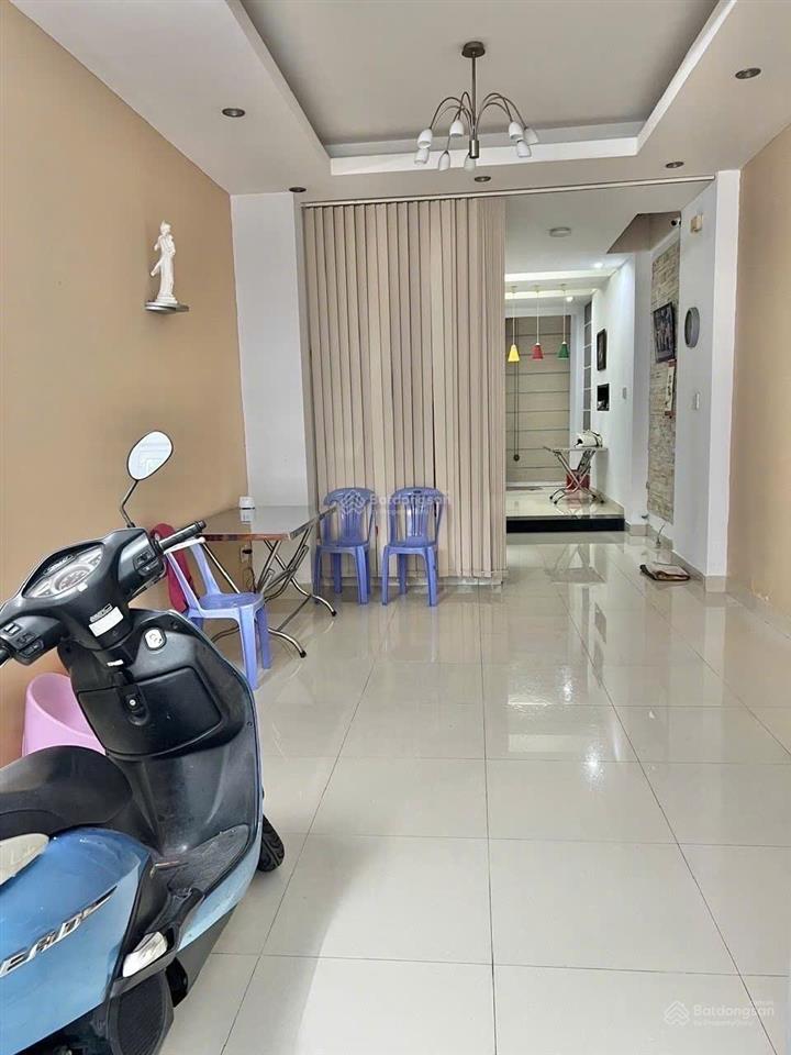 Hxh q10 nguyễn ngọc lộc  ngay trường quốc tế việt úc  65m²  4 tầng  số đẹp  hc đủ s 13.5 tỷ.