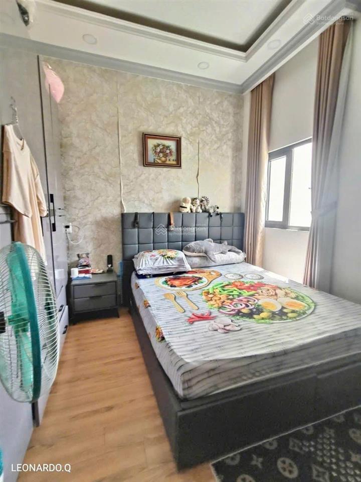 Siêu phẩm  mt đường 20m nguyễn thị hương  4 tầng  gara  tặng toàn bộ nội thất, giá 11,9 tỷ