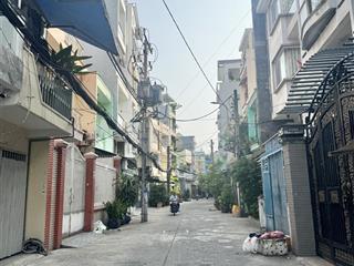 Q11  hxh thông  lạc long quân  âu cơ  nhà 5 tầng btct  35m2 (ngang 4.3x8m)