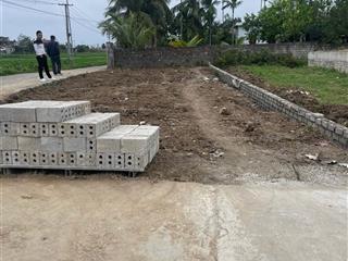 Bán đất 2 mặt tiền. đường ô tô thông tứ phía .