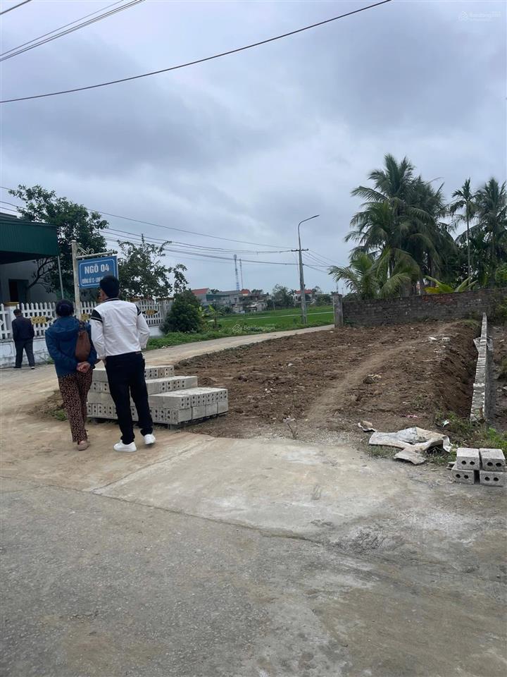 Bán đất 2 mặt tiền. đường ô tô thông tứ phía .