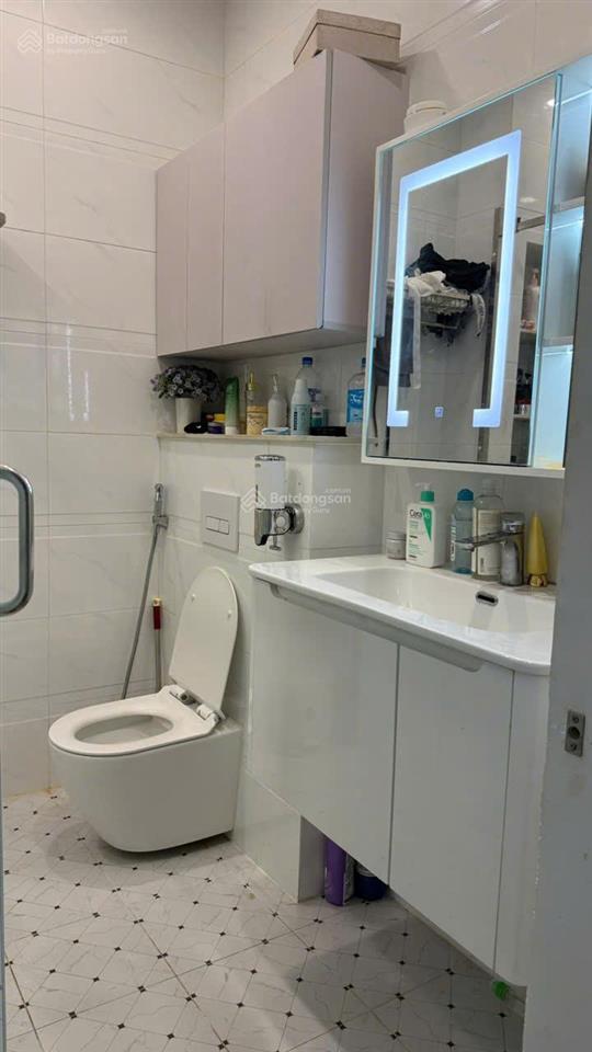 Nhà đẹp mới xây ! bán nhanh nhà 1 trệt 2 lầu 4pn mới đẹp lung linh sát vành đai 2 linh đông thủ đức