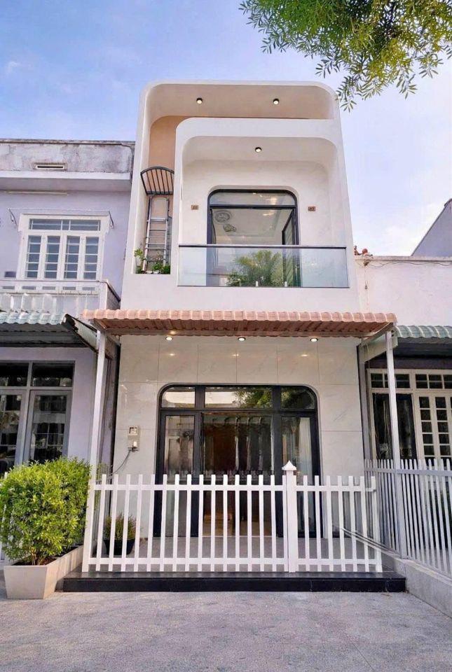  🏡 Nhà 100% xây đúc BTCT 1 trệt 1 lầu - Rạch Kiến (Long An cũ)