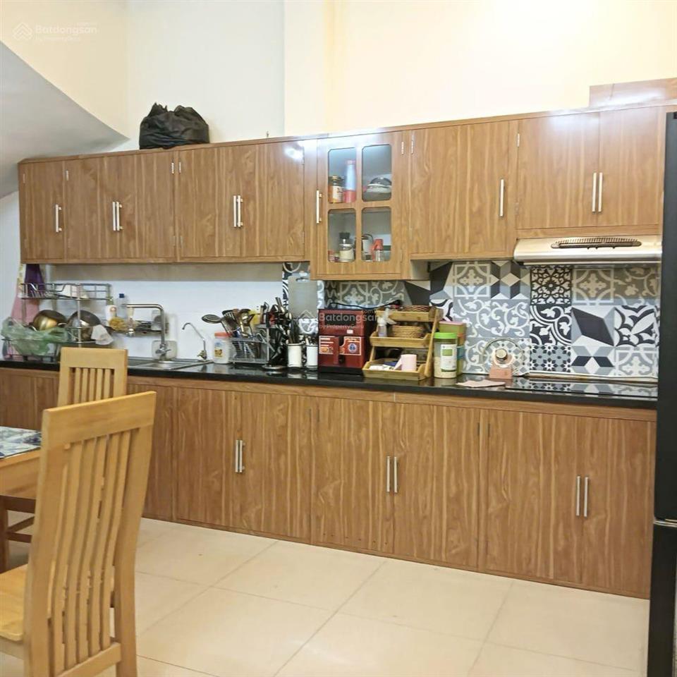 Bán nhà ở thanh xuân bắc, dt 30.5m, 4 tầng, ngõ thông thoáng, vị trí đẹp