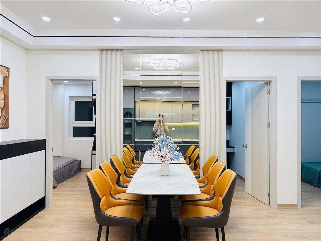 Cần bán căn hộ cc khu đô thị thanh hà nội thất đầy đủ.