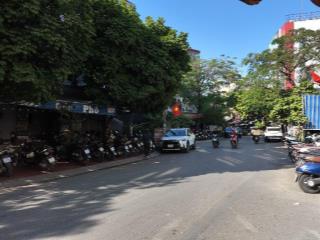 Cho thuê CĂN GÓC - mặt đường Nguyễn Công Hòa - Mặt tiền 16m - vỉa hè 8m - Giá tốt