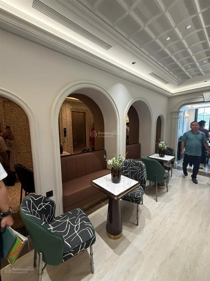 Chính chủ cắt lỗ 2 tỷ noble palace tây thăng long, diện tích 60m2, view đẹp, đường thông