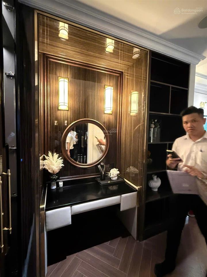Chính chủ cắt lỗ 2 tỷ noble palace tây thăng long, diện tích 60m2, view đẹp, đường thông