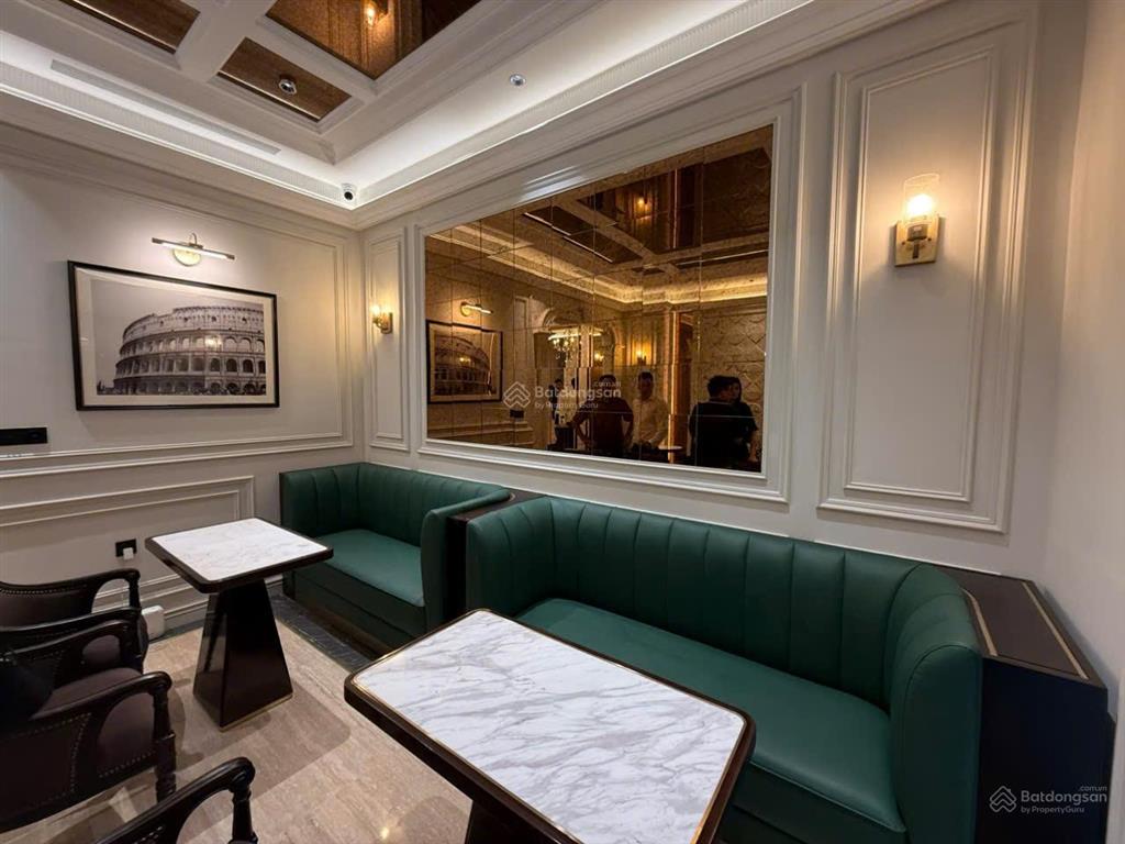 Chính chủ cắt lỗ 2 tỷ noble palace tây thăng long, diện tích 60m2, view đẹp, đường thông