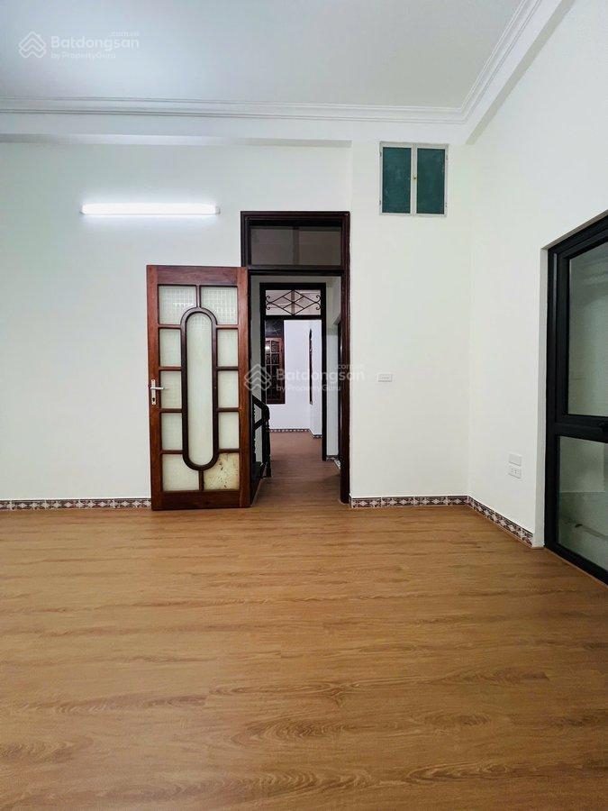 Siêu phẩm trúc bạch ba đình 106m2  mt 6.5m  giá 70 tỷ tl  kinh doanh đỉnh