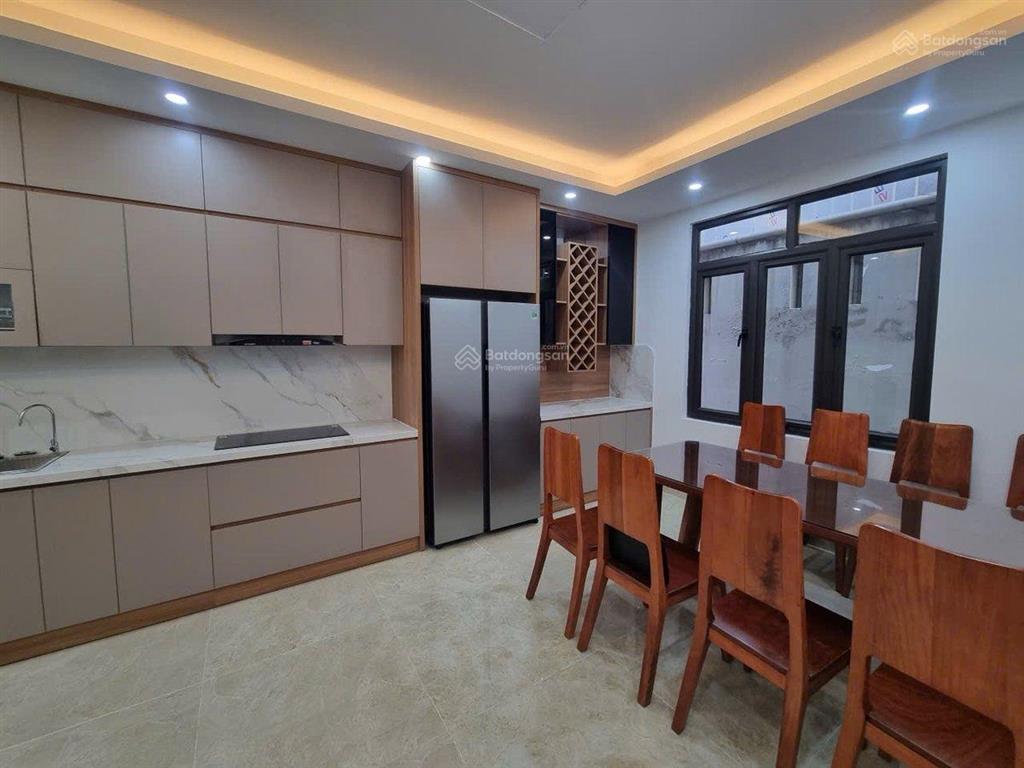 Hiếm phố hoàng quốc việt tây hồ 155m2  ô tô  mt 7m  cách phố 20m giá 47 tỷ tl