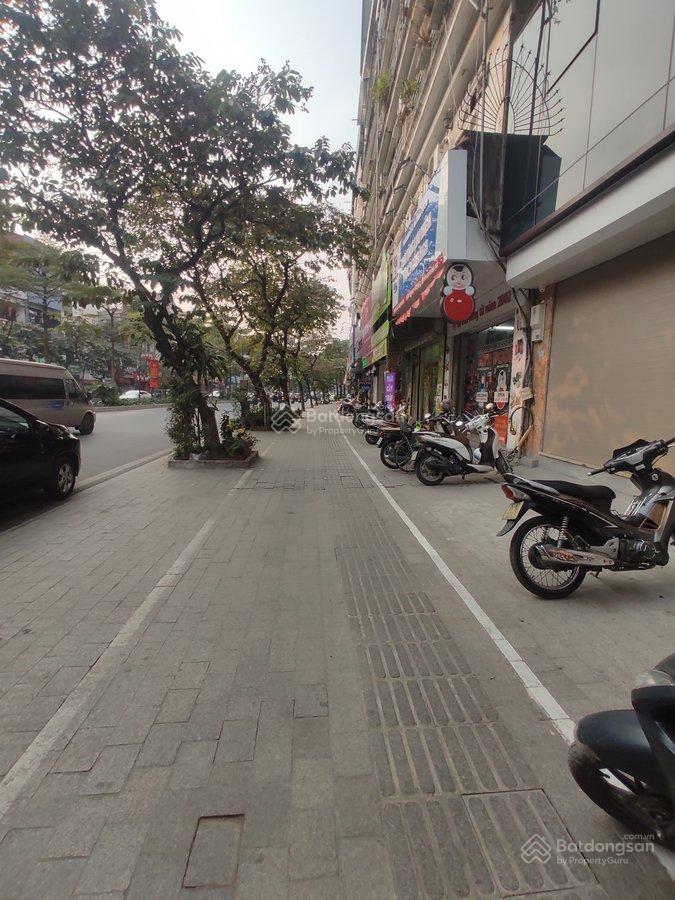 Vip mặt phố đội cấn tt ba đình 155m2  4 tầng  mt 8,5m  dòng tiền 1,2 tỷ  giá 60 tỷ tl