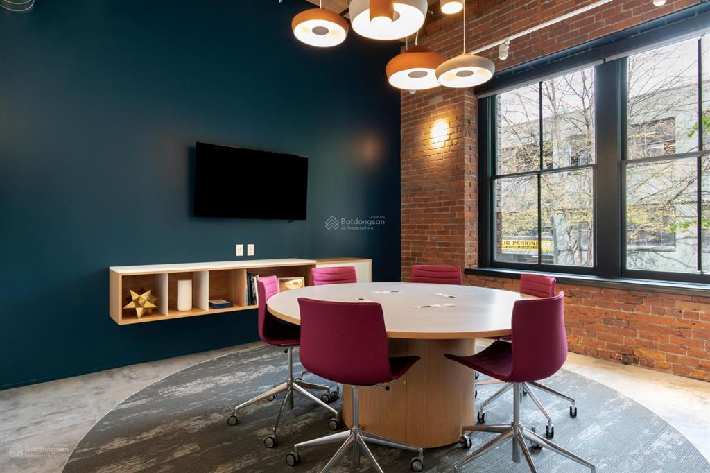 Không gian làm việc chung hiện đại tại spaces belvedere, hà nội