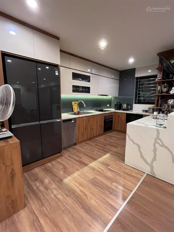 Giá tham khảo tốt trong khu vực ngoại giao đoàn  bán nhanh căn hộ 4pn  128m2 toà n01t2