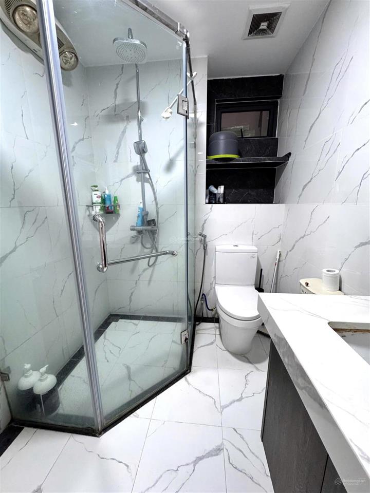 Rẻ nhất ngoại giao đoàn căn 3pn 110m2 toà n01t2  có slot oto
