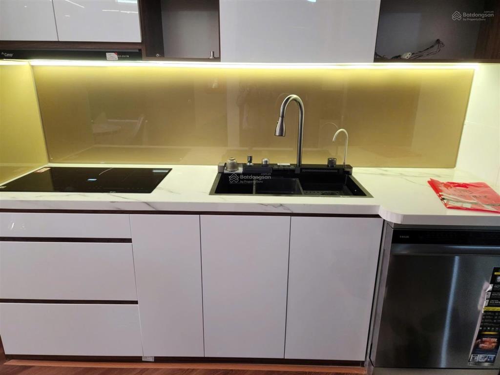 Siêu phẩm 2pn full nội thất cao cấp toà ct3 nghĩa đô