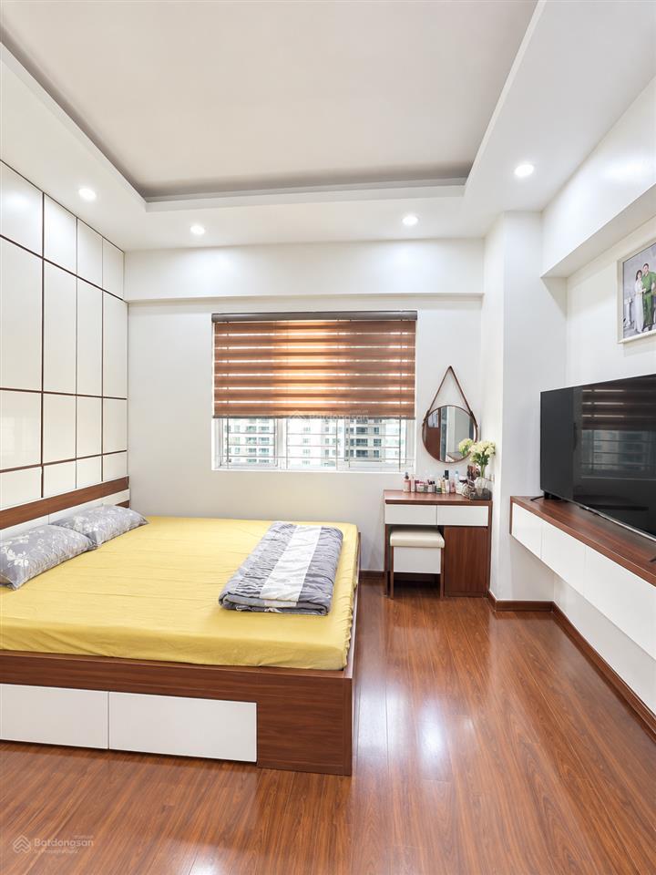 Chỉ 7,x tỷ có ngay căn hộ 3pn 85m2 tòa n03t8 ngoại giao đoàn