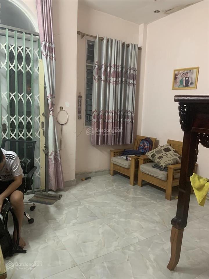 Thị trấn nhà bè  64m  2 tầng  ô tô vào  5,2 tỷ