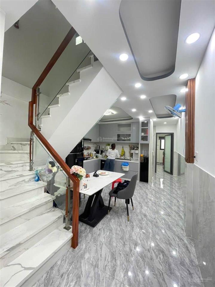 Bán nhà huỳnh tấn phát  4x18m  2 tầng  4,85 tỷ  full nội thất