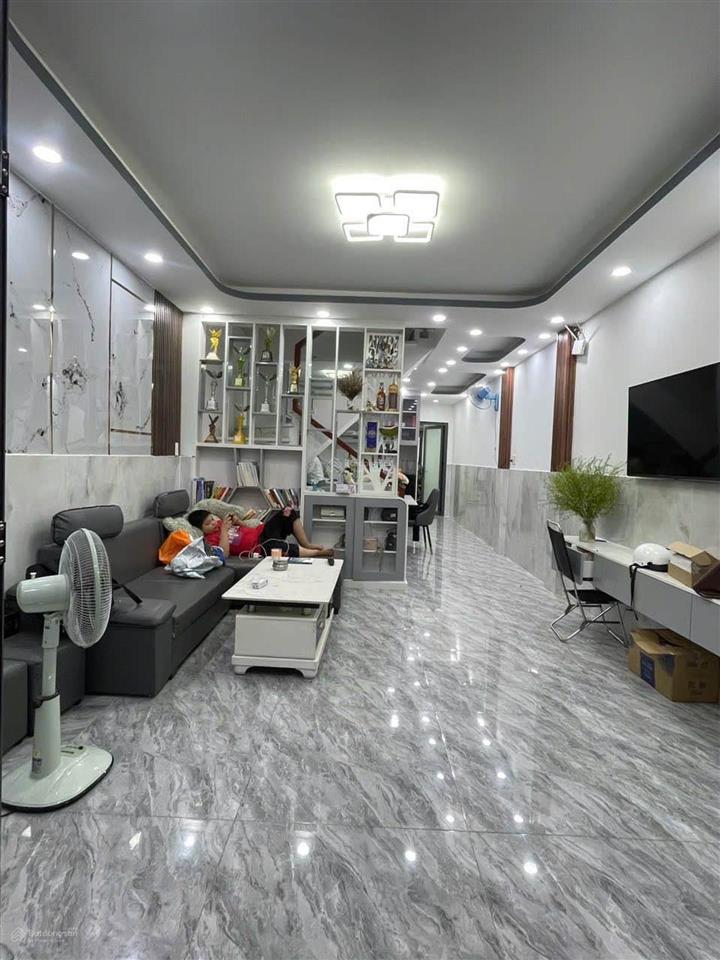 Bán nhà huỳnh tấn phát  4x18m  2 tầng  4,85 tỷ  full nội thất