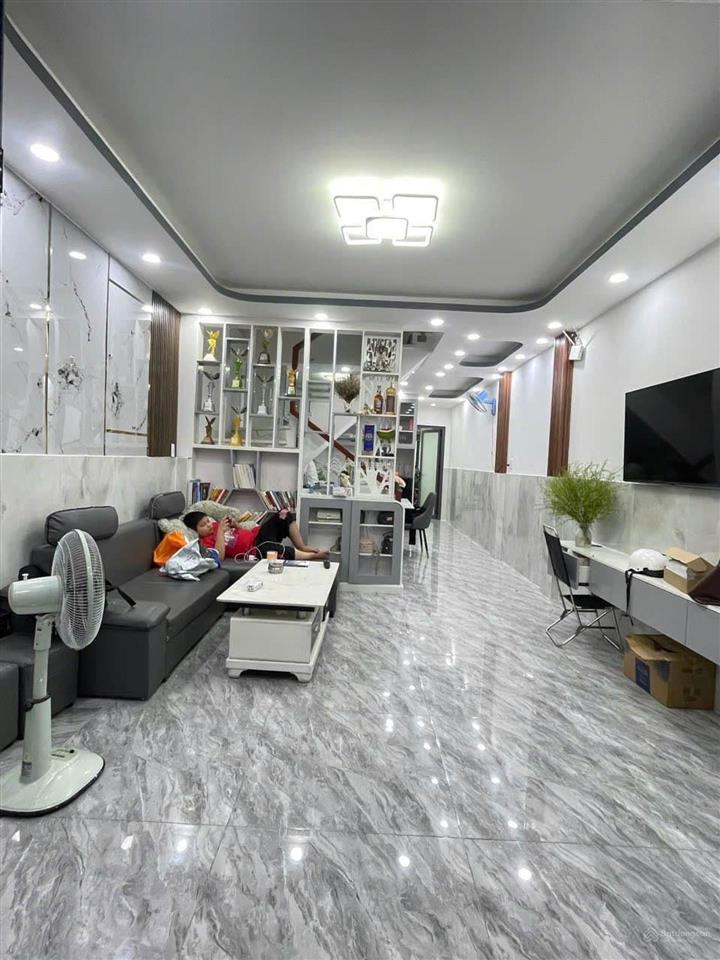 Bán nhà huỳnh tấn phát  4x18m  2 tầng  4,85 tỷ  full nội thất