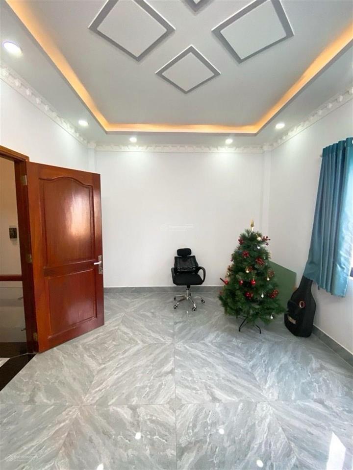 Bán nhà mới  3 tầng huỳnh tấn phát  4,5x20m  5,9 tỷ