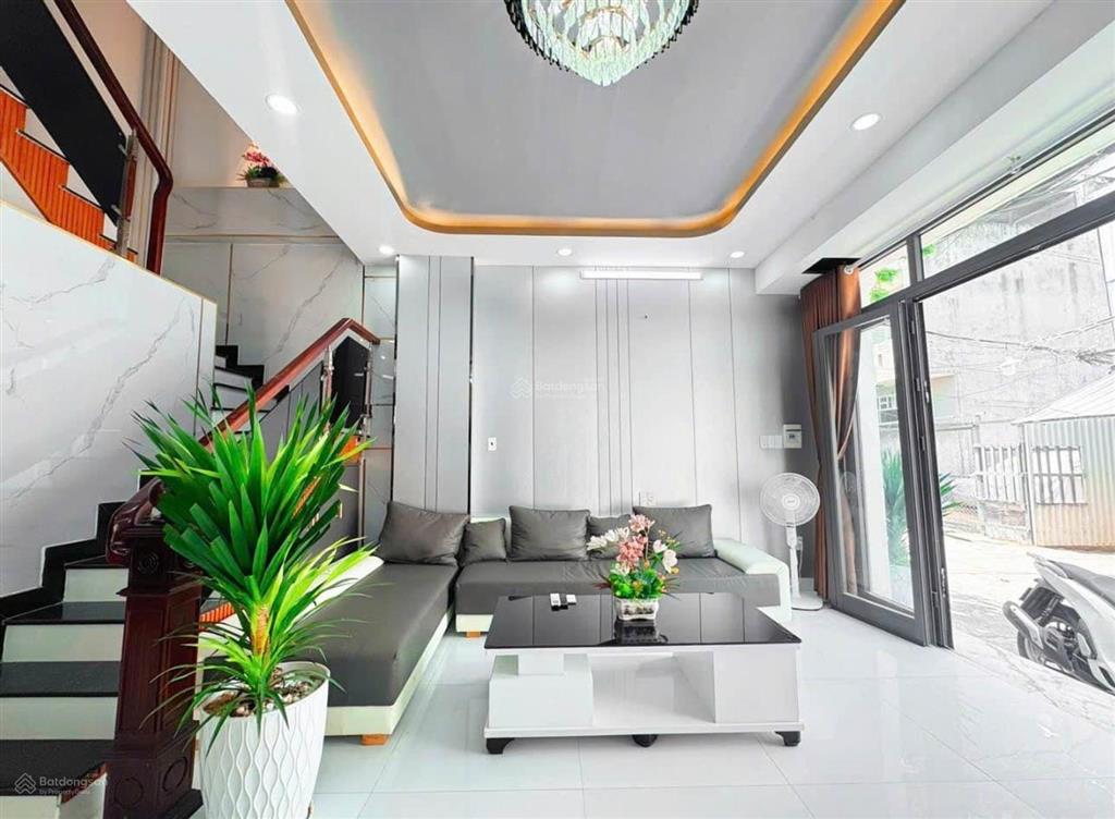Bán nhà 4 lầu  hẻm xe hơi  tt. nhà bè  64m2  6,68 tỷ full nội thất