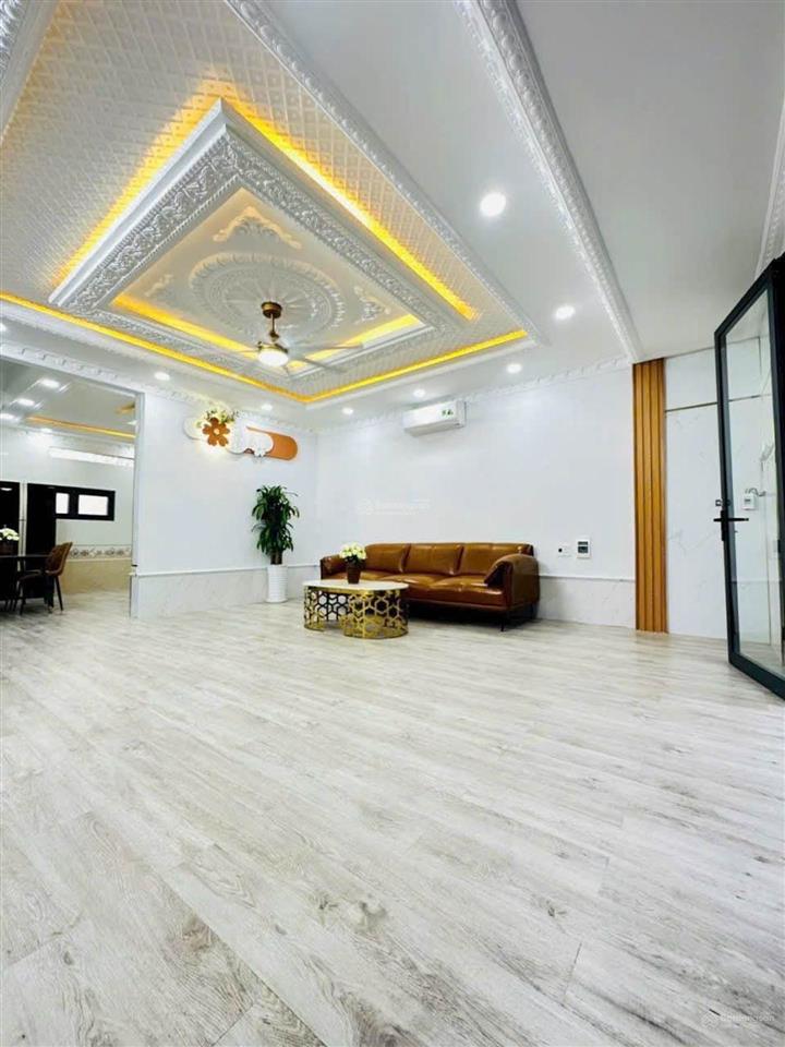 Bán nhà  thị trấn nhà bè  55m²  3 tầng  5,05 tỷ