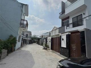 Bán đất lê văn lương  7x24m  hẻm xe hơi  4,69 tỷ