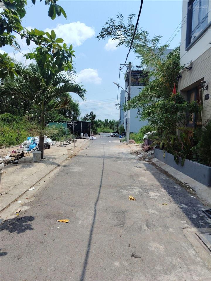 Lê văn lương  phước kiển  6x20m  5,15 tỷ