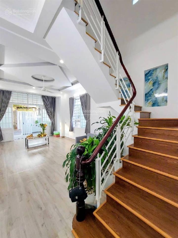 Bán nhà giá hời thị trấn  64m2  2 tầng  4,9 tỷ