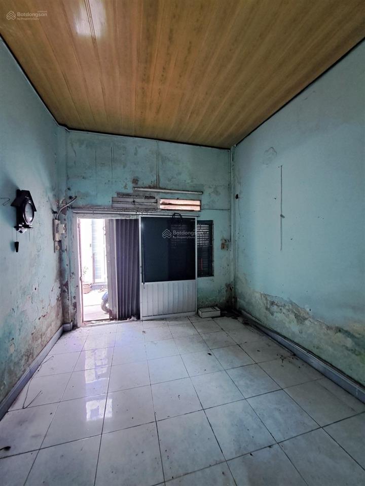 Tân phú nhà shr 1pn 1wc giá 1,6 tỷ