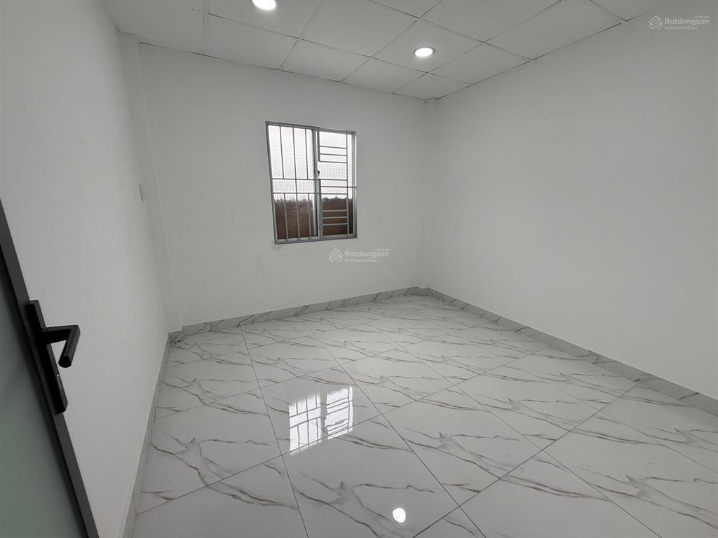 Tân phú shr dt 3.2 x 9 29 m2 hoàn công đủ 4 pn 3 wc giá 3.3 tỷ