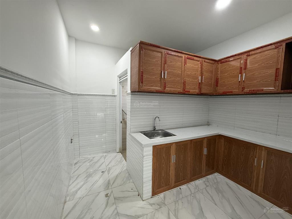 Tân phú shr dt 3.2 x 9 29 m2 hoàn công đủ 4 pn 3 wc giá 3.3 tỷ