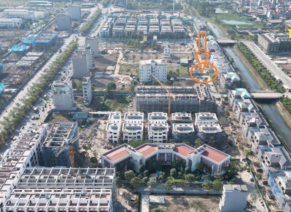 Bán nhà liền kề 75m², vị trí gần chung cư kinh doanh tốt, giá rẻ