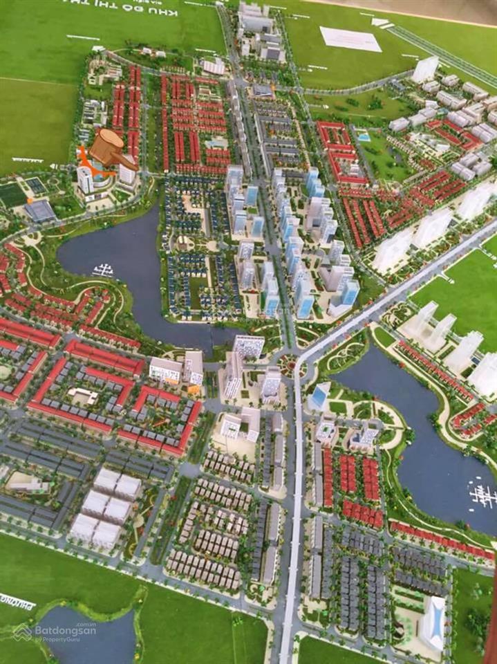 Chính chủ gửi bán liền kề hướng đông mát mẻ b2.3