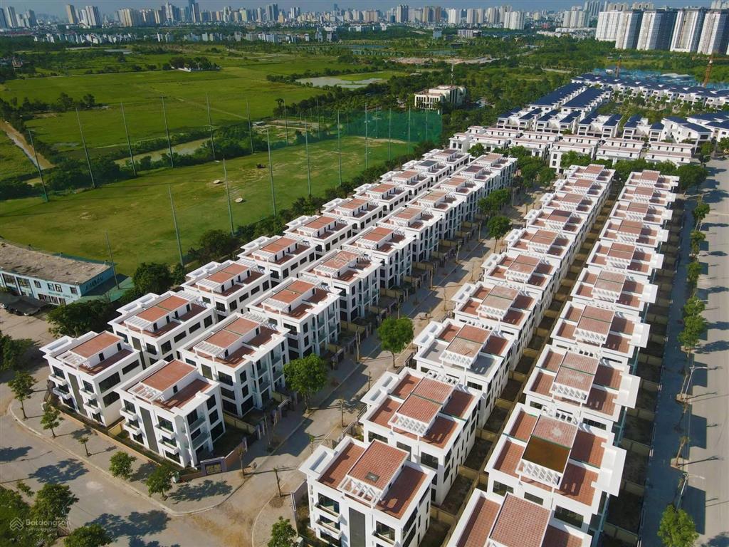 Chủ gửi bán biệt thự nhỉnh 20 tỷ cả đất và xây thô