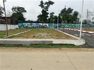 Đất cạnh metro , công viên và khu trường đại học 300h.a