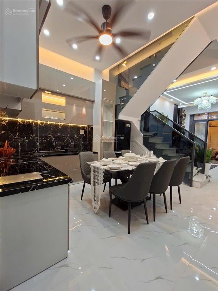 Chính chủ bán gấp nhà 4 tầng hẻm xe hơi 2174 huỳnh tấn phát, 56m2,5pn ,3wc, giá 6,05tỷ sẵn sổ