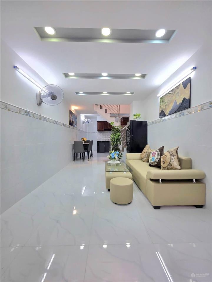 Bán gấp nhà 3 tầng hẻm xe hơi 4pn, 3wc, 32m2 tại 2266 huỳnh tấn phát, p phú xuân, nhà bè, 2,48 tỷ