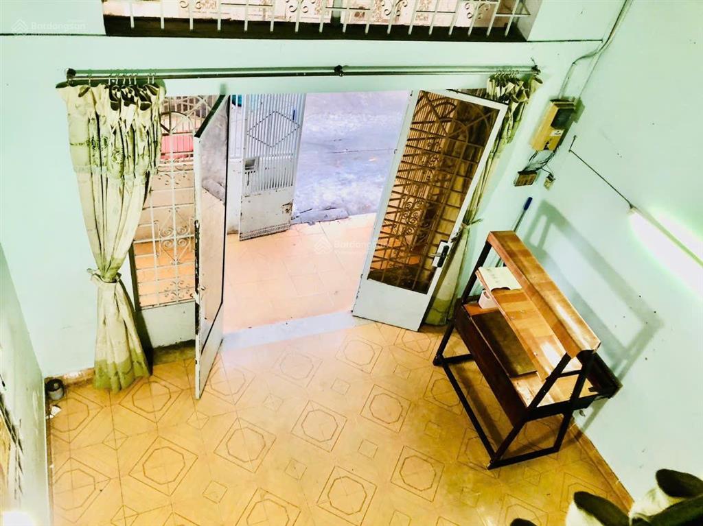 Bán gấp nhà 1/ra đường 4 linh tây thủ đức