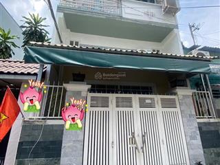 Bán gấp nhà hxh ngay đh ngân hàng linh chiểu thủ đức