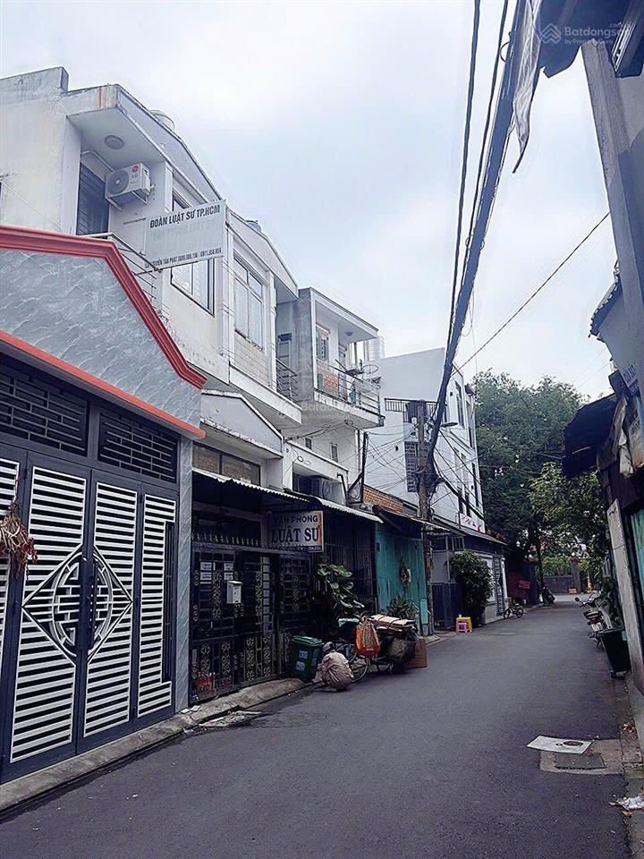 Bán gấp nhà hxh 7 chỗ đường kha vạn cân thủ đức