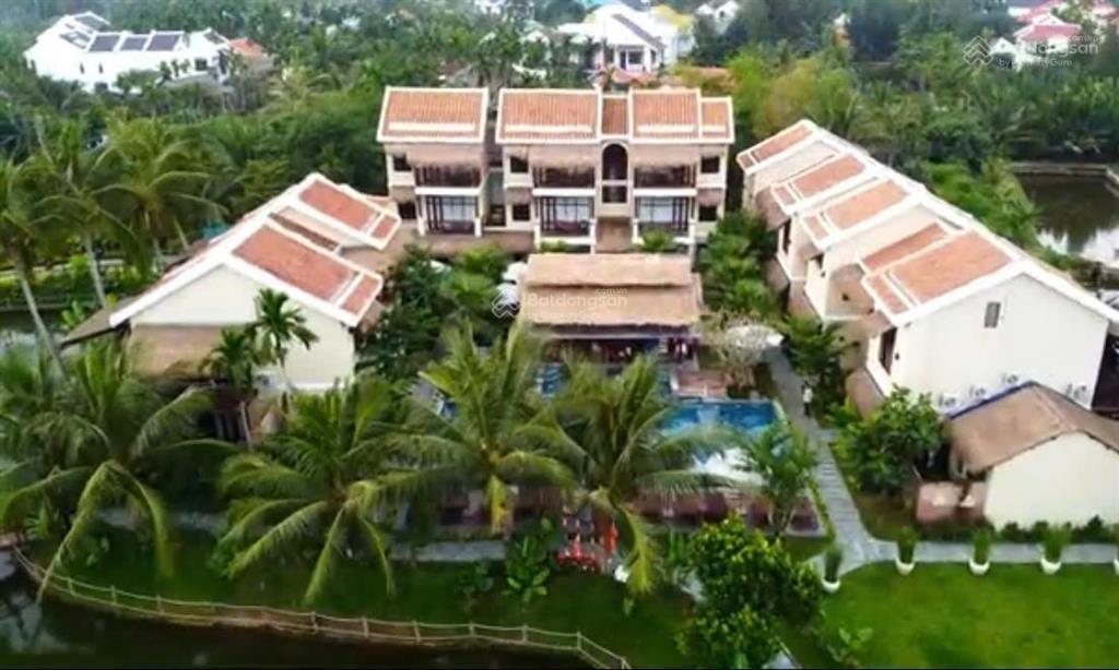 Bán resort hội an 8.608m2 đang vận hành tốt giá chỉ 120 tỷ. sinh lời tốt