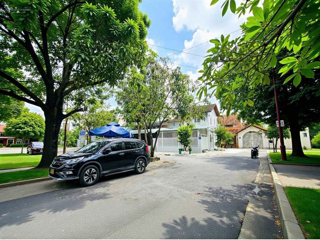 Bán nhà biệt thự, liền kề tại phước long b, quận 9, tp. hcm, giá siêu hời 65tỷ, 1400m2