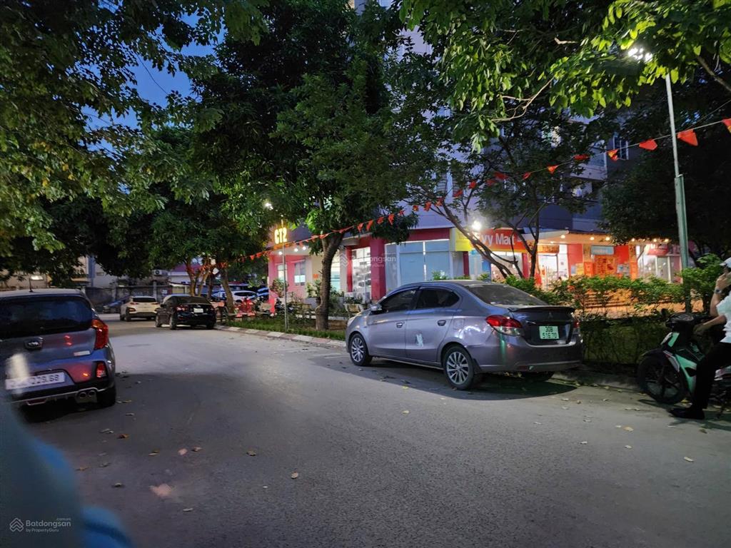 Bán nr 72.4m2 tại đại mỗ, 13 tỷ, mặt tiền 3.17m, pháp lý đầy đủ