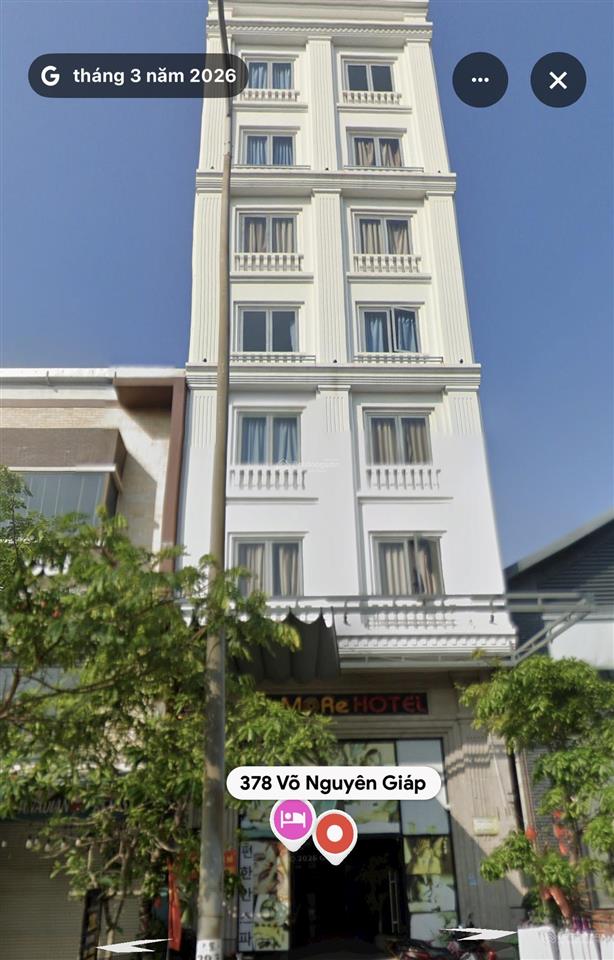 Bán khách sạn mặt phố võ nguyên giáp. diện tích 140m2, cao 7 tầng có 30 phòng, giá 45 tỷ,