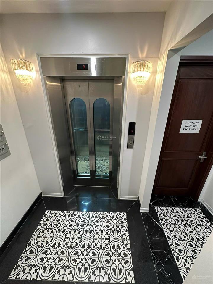 Bán toà apartment 114m2 tại tức mạc, hoàn kiếm, 79,9 tỷ, giá siêu hời