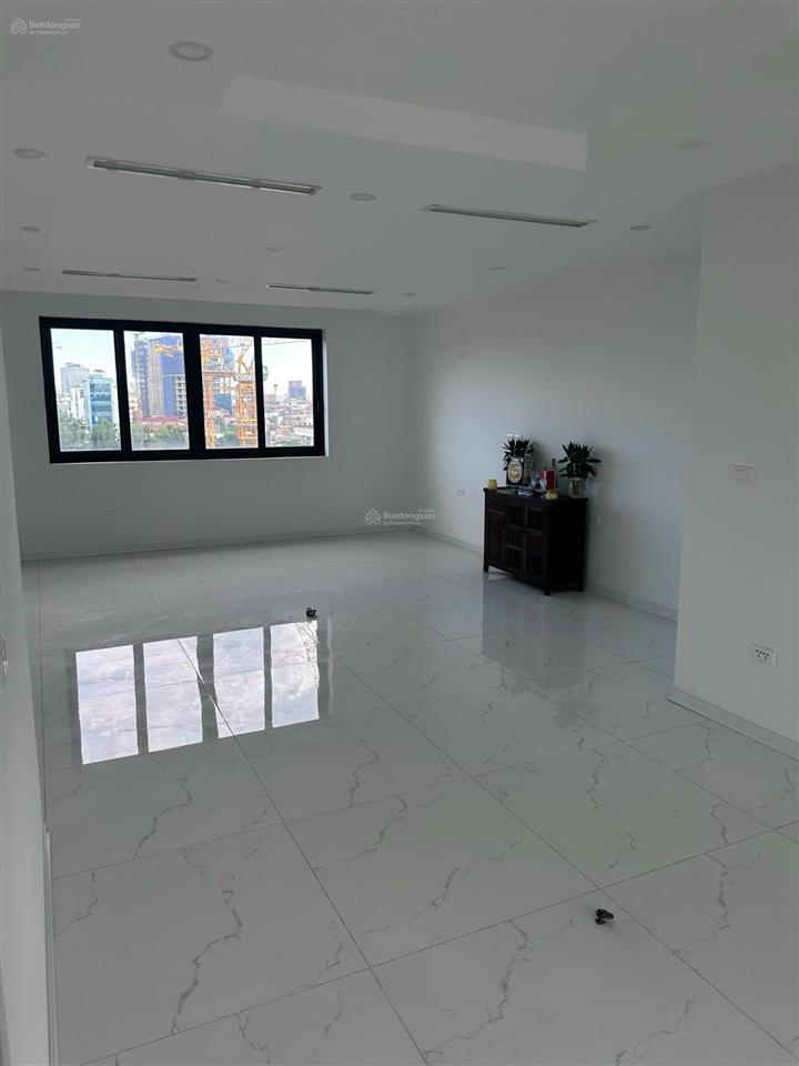 Bán toà apartment 114m2 tại tức mạc, hoàn kiếm, 79,9 tỷ, giá siêu hời