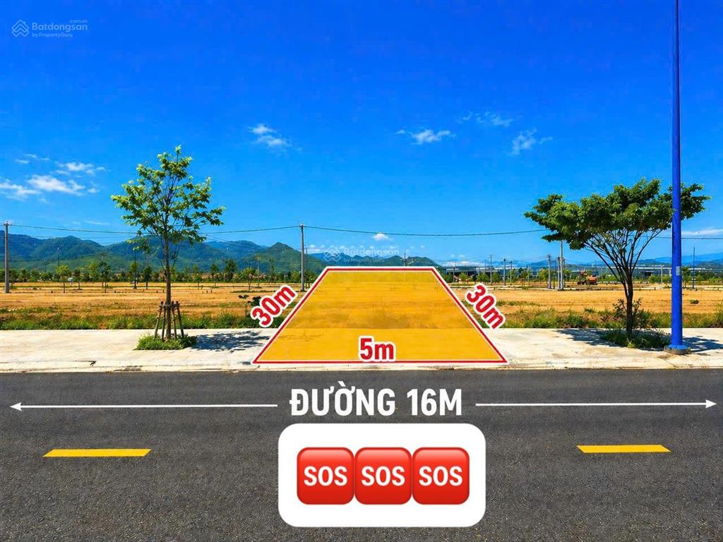 Vị trí trung tâm giai đoạn  tổ hợp tiện ích đa dạng và hiện đại bao xung quanh
